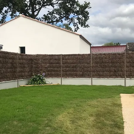 Maison De Charme Renovee Avec Piscine, Et Proximite Des Plages Vendeennes - Fr-1-426-464 Landhaus *