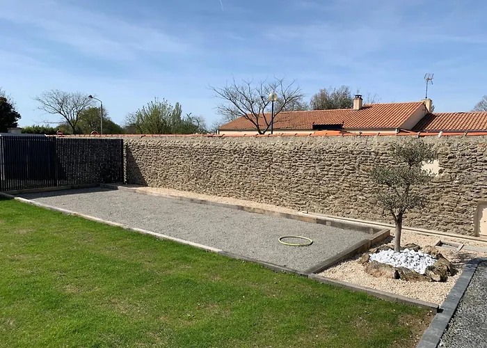 Maison De Charme Renovee Avec Piscine, Et Proximite Des Plages Vendeennes - Fr-1-426-464 Vakantiehuis La Garnache