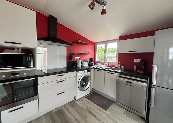 Maison De Charme Renovee Avec Piscine, Et Proximite Des Plages Vendeennes - Fr-1-426-464